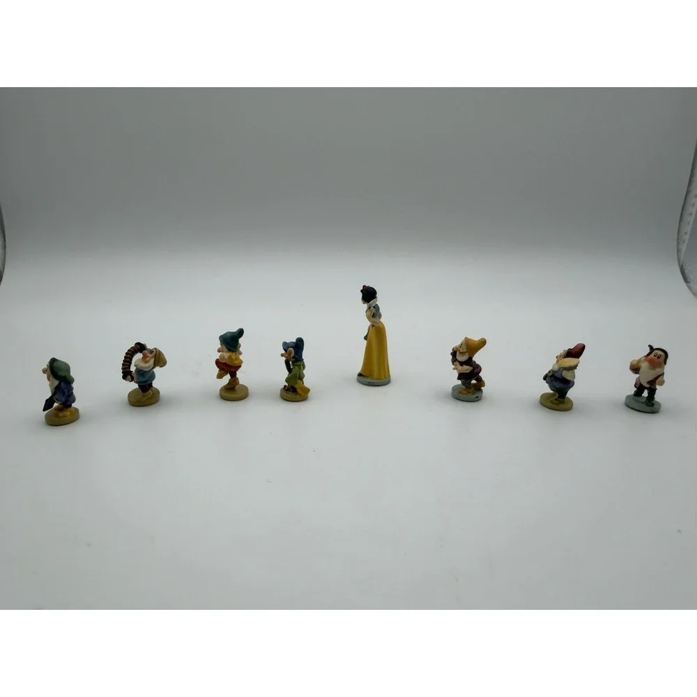 1987 Disney SNOW WHITE & SEVEN DWARFS Cottage GOEBEL Miniatures 1987 Limited Ed